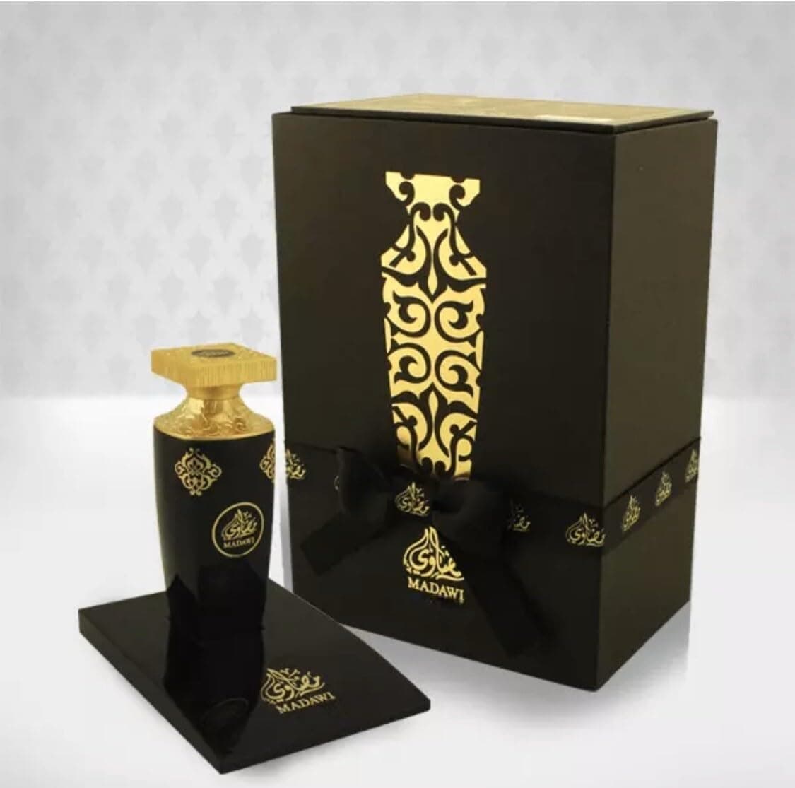 Luxury Oriental Eau de Parfum for Women – Long-Lasting Black & Gold Edition