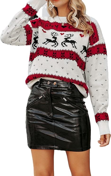 BerryGo Women's Cute Christmas Sweater Reindeer